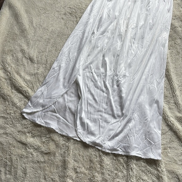 Vintage Impromptu White Slip Skirt | Lace Trim | Coquette Lingerie | Y2K - Picture 4 of 5
